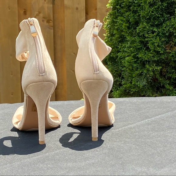 Twist Front Heeled Sandals - ‘So Me’. Sz. US 10 - Picture 3 of 3